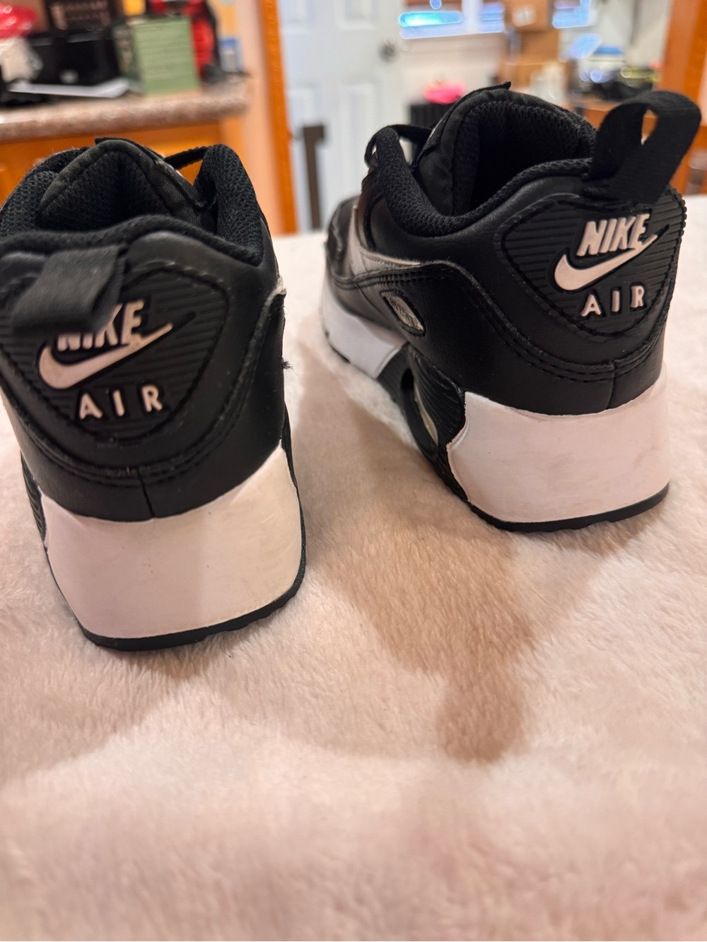 Nike Kids Black and White Air Max Style Sneaker - Picture 3 of 6